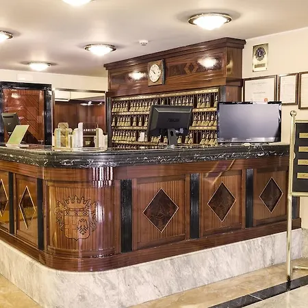 Hotel Doria Grand
