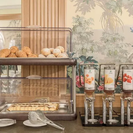 Doria Grand Hotel 4*