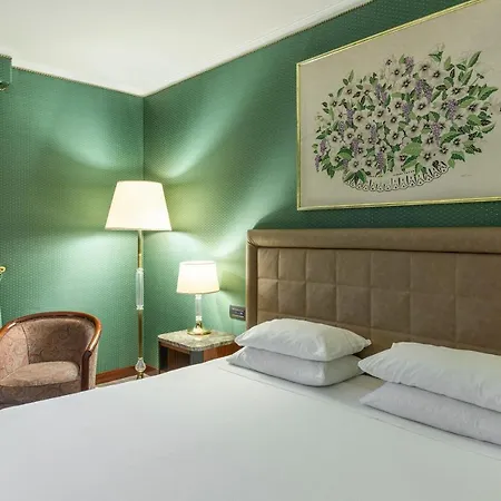 Hotel Doria Grand 4*