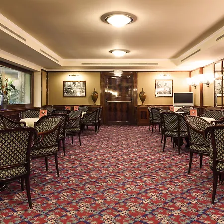 Hotel Doria Grand Milão