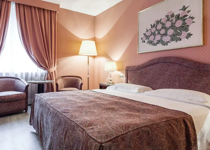 Doria Grand 4* ミラノ