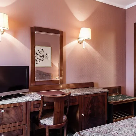 Hotel Doria Grand 4*