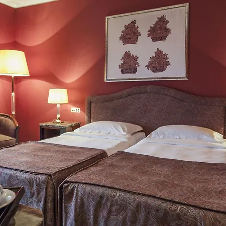 Hotel Doria Grand Milano
